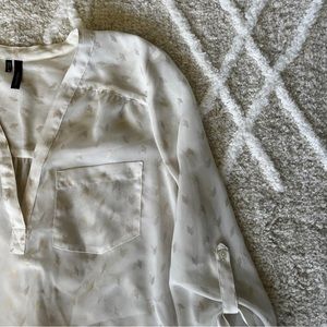 Maurice’s women’s Cream Blouse Golf Accents 3/4 length sleeve Medium